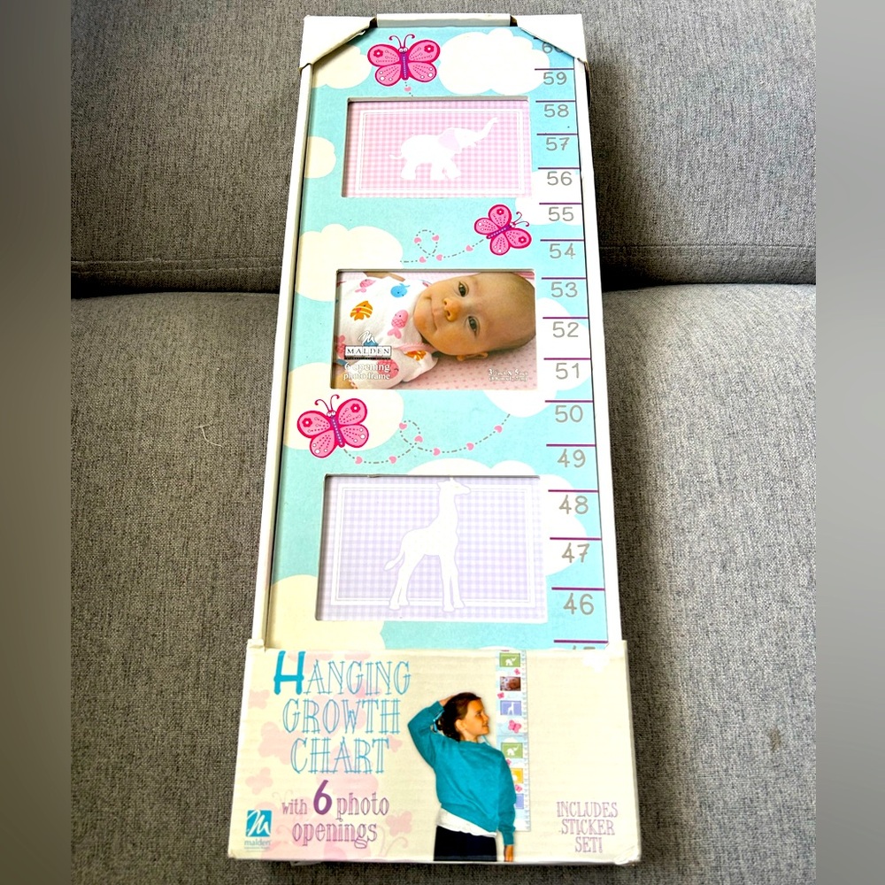 Hanging growth chart